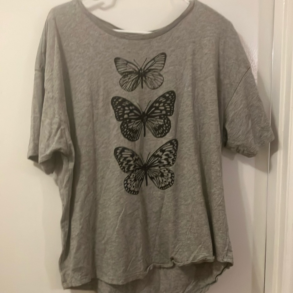Gray Butterfly Print Women's Top